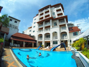 Jed Pee Nong Hotel โรงแรมเจ็ดพี่น้อง